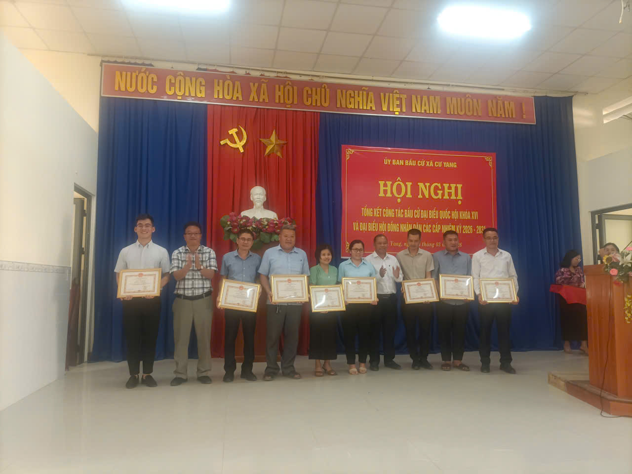 z7654956625923_f71a79230d220e45d563e204bdd6e231