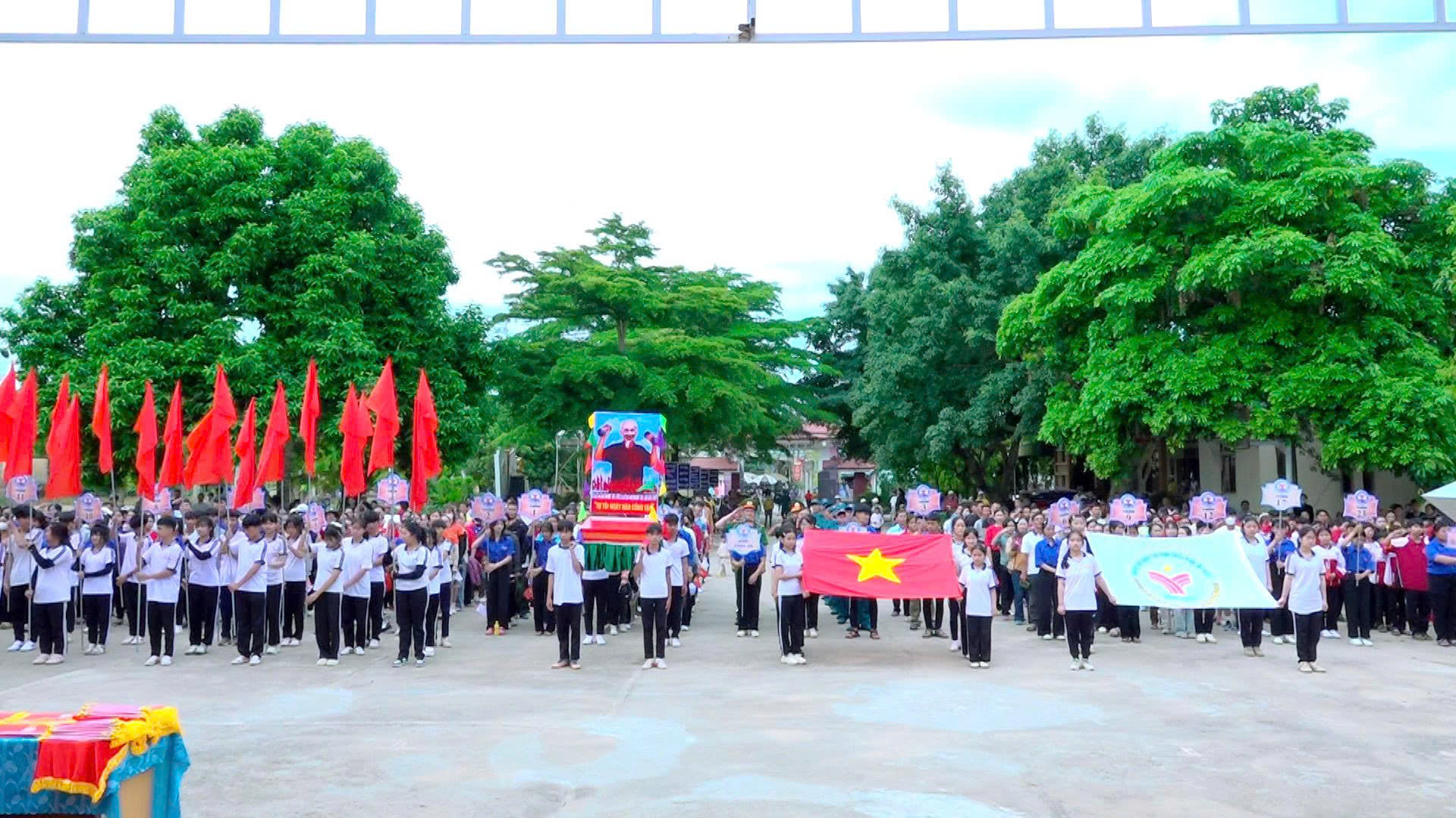 z7740836672658_2f547582ce68dd048b978f8c6d336243